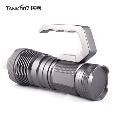 TANK007探索者領(lǐng)隊(duì)級(jí)便攜高端戶外搜索TX50超亮2000流明手電筒