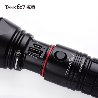 TANK007探客可充電執(zhí)勤，執(zhí)法，巡邏遠射防水戶外超亮LED電筒UC20